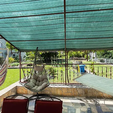 Awesome In Kastel Gomilica With Kitchen Holiday home Kastela